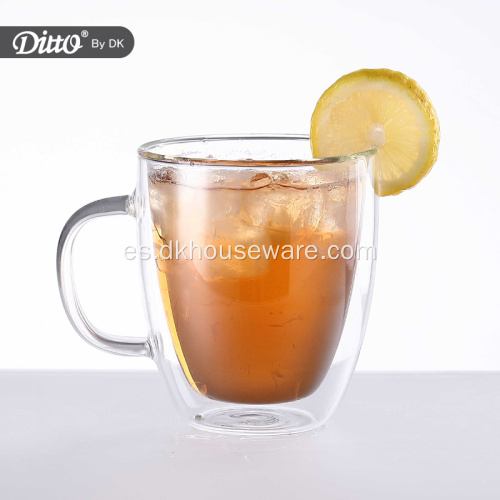 Taza de agua de vidrio aislante de doble pared con asa